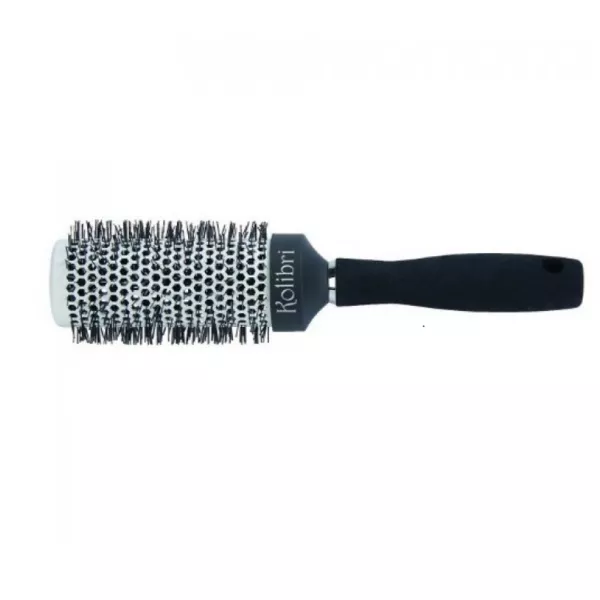 5 La brosse ronde, pour un brushing de professionnel