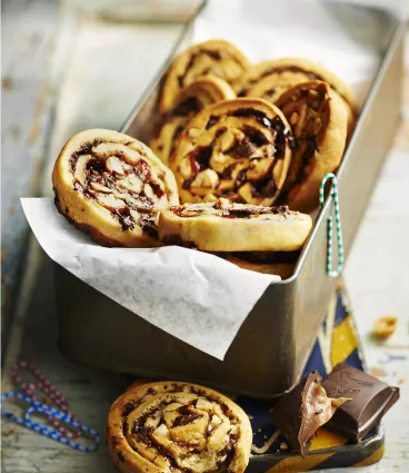 Rolls aux noisettes et au chocolat avec Poulain®