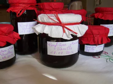 CONFITURE DE MURES ET VANILLE