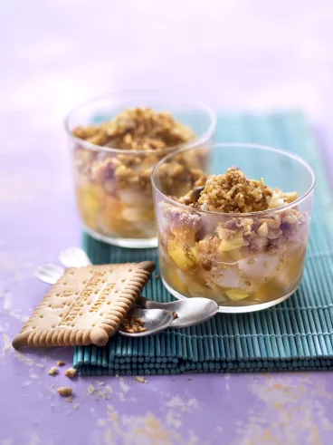 Verrine litchi et mangue, croustillant de Véritable Petit Beurre LU®