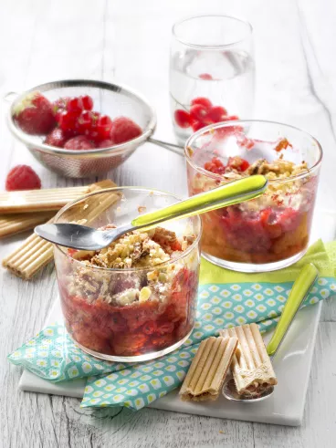 Petits crumbles de fruits rouges aux Paille d’Or® Framboise