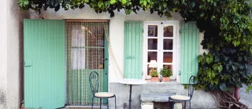 Une facade de maison provencale