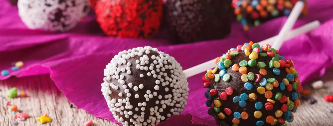 Cake pops Oreo (environ 16 sucettes)