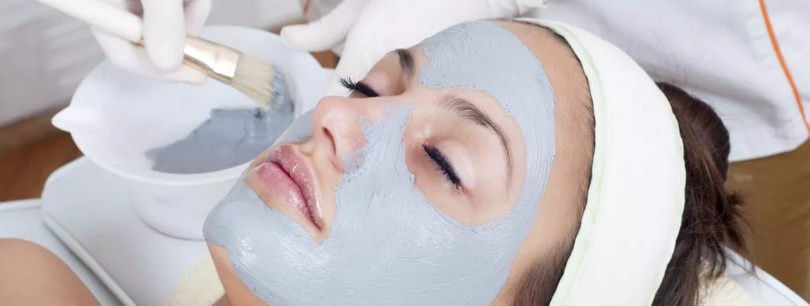 Les nouveaux masques de beauté tombent le masque