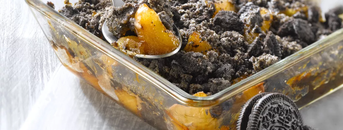 Crumble aux pommes et aux Oreo®