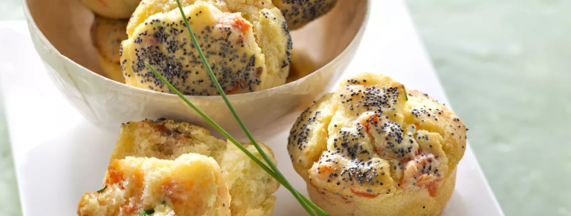 Muffins au saumon fumé et graines de pavot avec Fruit d’Or®